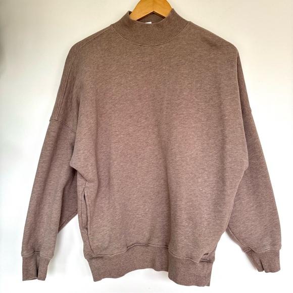Aritzia TNA Cozy Sweatfleece oversized mockneck fleece sweatshirt - Picture 3 of 10